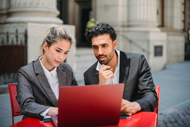 Saiba como definir o valor para sua consultoria, levando em consideração a experiência, a área de atuação e as expectativas do mercado.